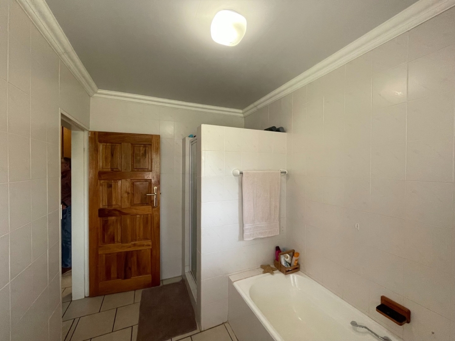 3 Bedroom Property for Sale in Flimieda North West